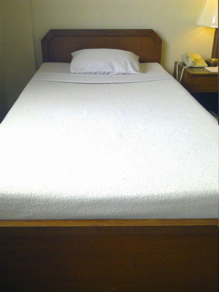 Mabini Mansion Hotel & Residential Suites Manila Eksteriør billede