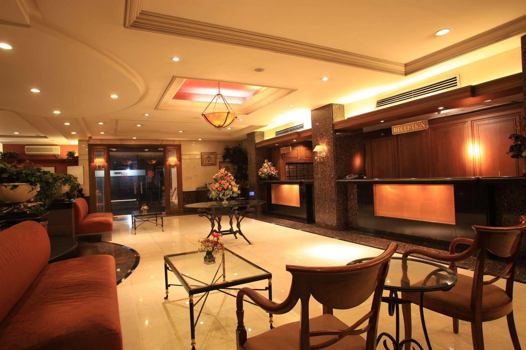 Mabini Mansion Hotel & Residential Suites Manila Eksteriør billede